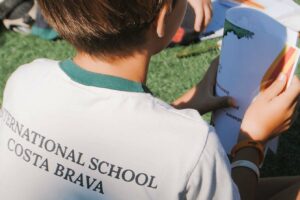 Beneficios de una educación bilingüe y multicultural en un mundo globalizado