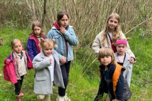 Forest School: Aprender, crecer y explorar al aire libre